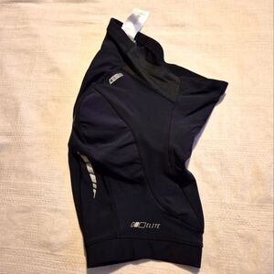 Pearl Izumi Elite women's size Medium black cycling shorts "In R Cool" EUC